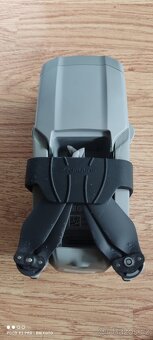 Dron DJI AIR 2 - 13