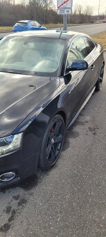 Audi A5 3.0 tdi quattro coupe ( manuál ) - 13