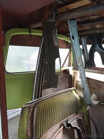 ND TRABANT - 13