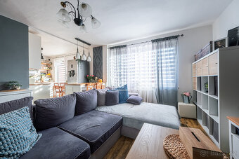Prodej bytu 3+kk po celkové rekonstrukci, 74m2, Hořice - 13