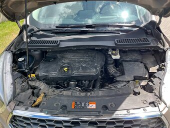 Kuga Vignale - 13