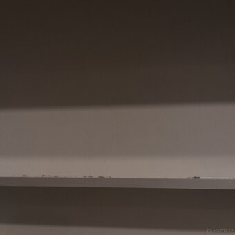 Knihovna Ikea - 13