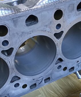 Porsche Cayenne 4.8 blok motoru - 13