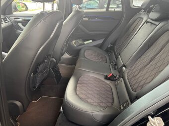 BMW X1 - 13