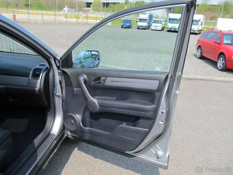 Honda CR-V 2.2 i-CDTi 4x4 ČR 1.maj - 13