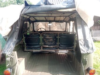 Prodám Uaz 469 benzín - plyn - 13