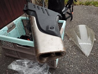 Honda CBR 1000 RA r. 2014 - 13