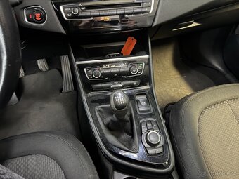 BMW Řada 2,  216d 1.5D , 7míst,grand tourer - 13