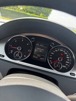 VW Passat B7 2011 2.0TDi 103kW - 13