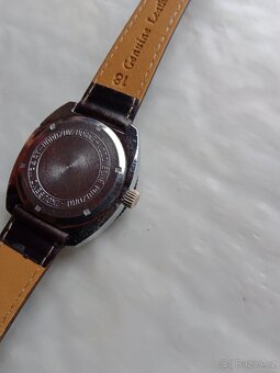 zachovalé  mechanické hodinky Prim Sport II. - 13