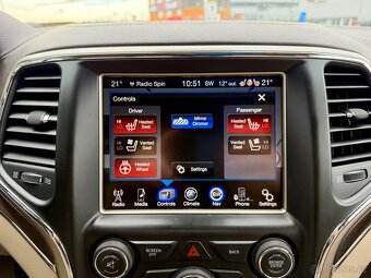 Jeep Grand Cherokee 3.0CRD 184KW OVERLAND - 13
