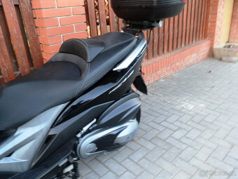 Kymco Xciting 400i - 13