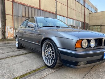 BMW e34 520i - 13