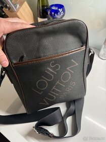 Louis Vuitton - originální unisex messenger v Top stavu - 13