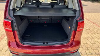 VW Touran 2.0 TDi 103kW CROSS - 13
