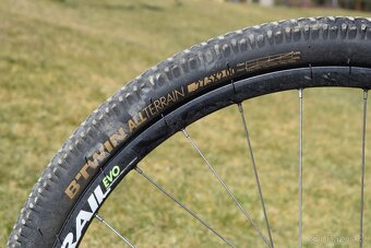 B-TWIN ROCKRIDER vel. M, kola 27,5 - 13