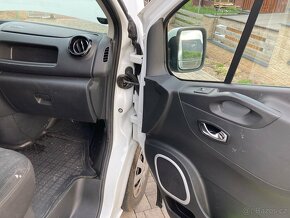 Opel Vivaro 1,6 DCi 88kW  Long 2015 klima kamera - 13