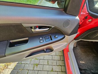 SUZUKI SX4 comfort 1.6i facelift, 74tkm 1. majitel - 13
