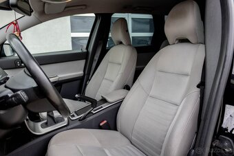 Volvo V50 2.0 D - 13