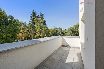 Prodej bytu 3+kk s terasou 90m2 a parkováním u domu, Praha Z - 13