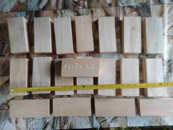 Lipové hranolky na figurky, různé rozměry na přání - 13