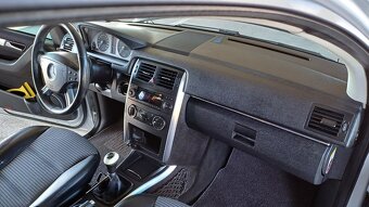 mercedes b200 2.0 BENZIN 105 kw ( velmi pekny ) - 13