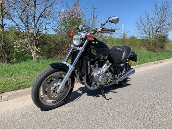 YAMAHA V-MAX 1200 - 13