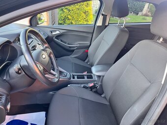 Ford Focus Hatchback benzin 74 kw 6/2018 najeto  78 tis km - 13