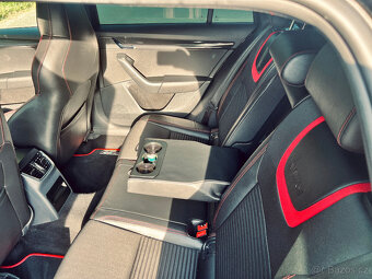 ŠKODA OCTAVIA vRS 2.0 TDi / 4x4 / CHALLENGE / TOP STAV - 13
