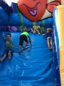 Pronájem atrakcí,skákací hrad,nafukovací skluzavka,jumping - 13
