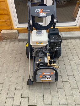 Prodám Comet FDX Endurance 15/300 - Motorový benzínový vysok - 13