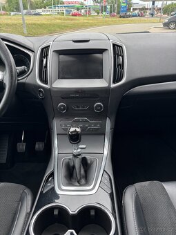 Ford S-MAX 2.0TDCi 110kW 7Míst Titanium DPH - 13