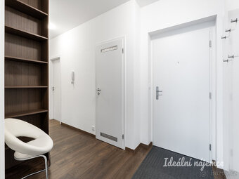 Pronájem bytu 3+kk, Fikerova, Modřany, 33900 Kč/měs, 87 m2 - 13