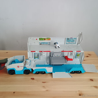 Tlapková patrola - 13