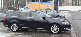 Volkswagen Passat B7 2.0 TDI Highline - 125 kW - 13