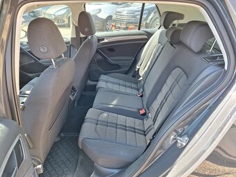 Volkswagen Golf VII 1.2 TSi 77KW Comfortline, S.Kniha - 13