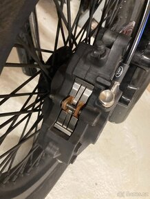 Suzuki Intruder VS 1400 - 13