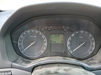 Škoda Octavia 1.6i, 75kW, 2008 - 13