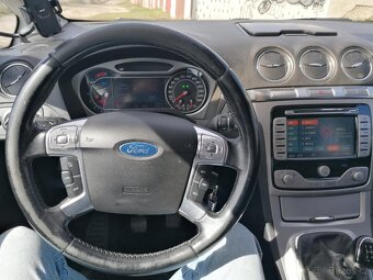 Ford S-Max 2.0 Benzín 107kW Manual - 13