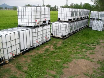 Nádrž na vodu 1000 litrů,IBC kontejner,na pitnou vodu také - 13