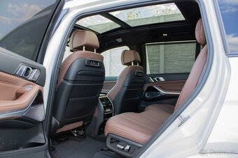 BMW X7 xDrive M50d - B&W, 360, Pano... - 13