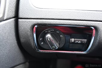Škoda Superb 2.0TDI 103KW Ambition 5/2012 - 13
