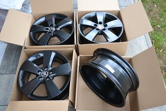 Škoda Kamiq/Scala,S.Arona– NOVÉ 16 originál Alu disky 6x16,E - 13