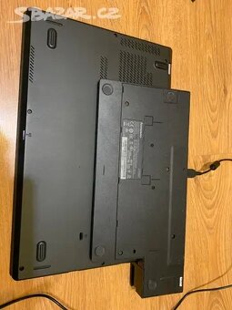 Notebook Lenovo ThinkPad T550 + dokovací stanice - 13