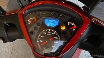 Honda SH 125i / po 1.majiteli / jak nová / 2014 / serviska - 13