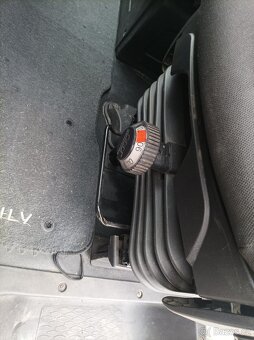 Iveco daily 35-130 , jen 180 tis km - 13