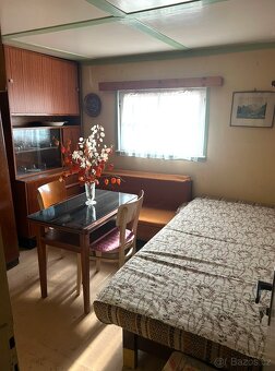 Přenechám pronájem zahrady na Praze 8 - 13