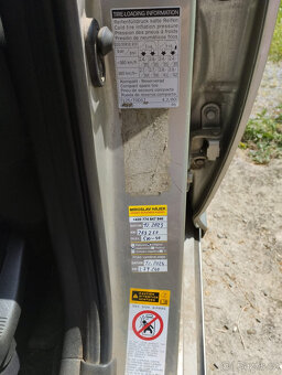 Toyota Avensis 2,0 D-4D - Combi - 13