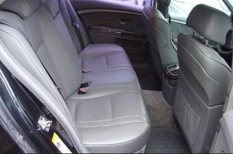 BMW Řada 7 730D, AUT,Nová STK + ME - 13