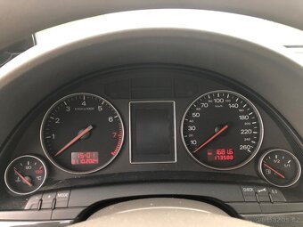 Audi A4, 2.0FSi 110kW - 13
